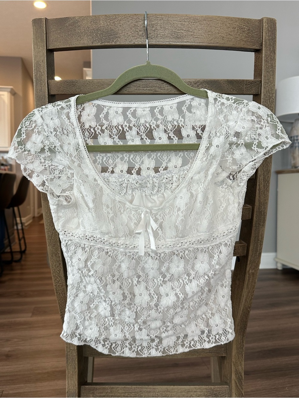 White Lace Short-Sleeve Women’s Top - Small